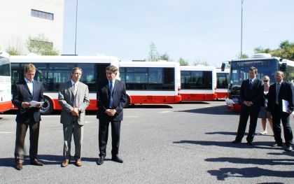 První autobusy SOR NB 12 pro Prahu představil Dopravní podnik