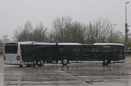 Návraty: Vysokokapacitní autobus Mercedes-Benz CapaCity