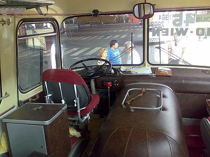 Brněnská Škoda 706 RTO LUX společnosti Tourbus je stále v kondici.