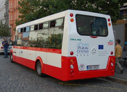 Projekt CIVITAS ELAN v Brně: První z dodaných  nízkopodlažních minibusů CIBUS