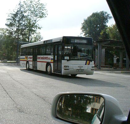 Autobusy s věkovým  průměrem 6.5  let provozuje společnost ČSAD AUTOBUSY 