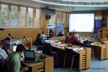 17.9.2009 pořádal ČPS seminář Jezdíme na stlačený zemní plyn (CNG)