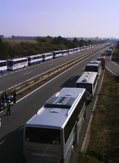 Návštěva papeže v Brně z pohledu řidiče 'Ešelky'.