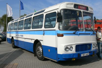 Autobusy v Letňanech II: Karosa ŠD 11 Tourist Jana Kukly