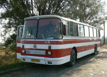 Autobusy na Ukrajině I. Strýček a LAZ.
