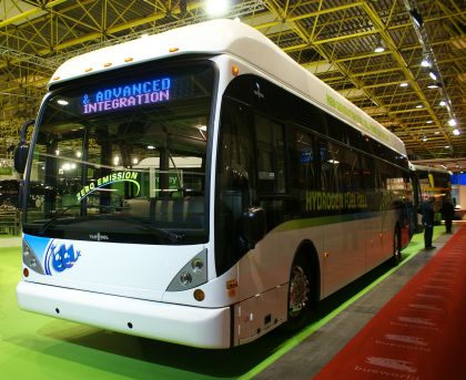 BUSportál CZ na veletrhu BUSWORLD 2009: Vodíková flotila Van Hool míří do USA