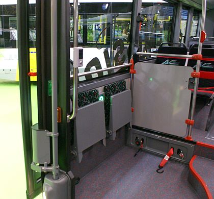 BUSportál CZ na veletrhu BUSWORLD 2009: Vodíková flotila Van Hool míří do USA