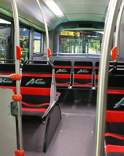 BUSportál CZ na veletrhu BUSWORLD 2009: Vodíková flotila Van Hool míří do USA
