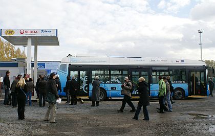 První vodíková čerpací stanici v Česku byla oficielně otevřena v Neratovicích