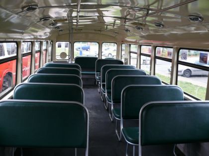 Historické autobusy v Krakově: Jelcz a SAN H0 1B z roku 1959