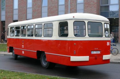 Historické autobusy v Krakově: Jelcz a SAN H0 1B z roku 1959 
