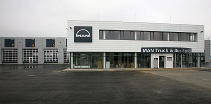 MAN Truck &amp; Bus Center - Rousínov: Druhý vlastní servis MAN užitková vozidla