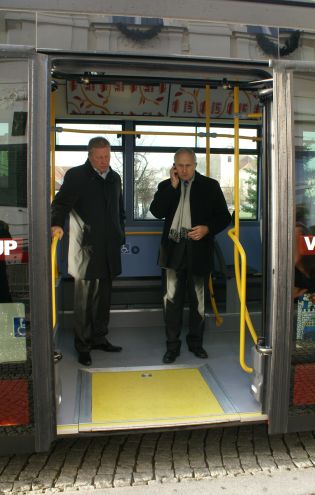 Autobus Irisbus Crossway LE pro městskou dopravu Beroun - Králův Dvůr