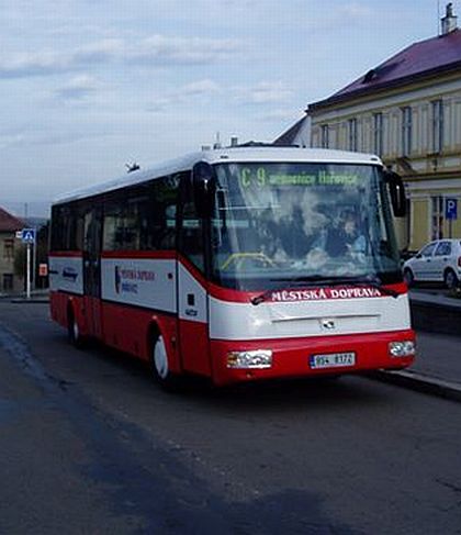 Vracíme se do PROBO BUS záběry  nových autobusů SOR , městského v Hořovicích
