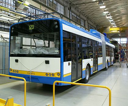 Prototyp kloubového  trolejbusu Škoda 27 Tr Solaris pro Ostravu