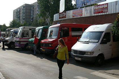 Návrat na Ukrajinu: Plynový nákladní speciál a malé autobusy v Rivne