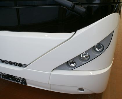 Autobus Neoplan Trendliner podrobněji.