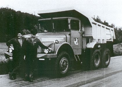 Z archivu Vlastimila Tělupila: Variace na nákladní vůz TATRA