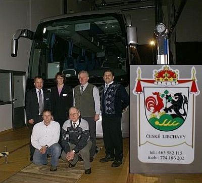 Z nového Volvo Truck Centra v Hradci Králové. Nový autokar  Volvo 9700 obce 