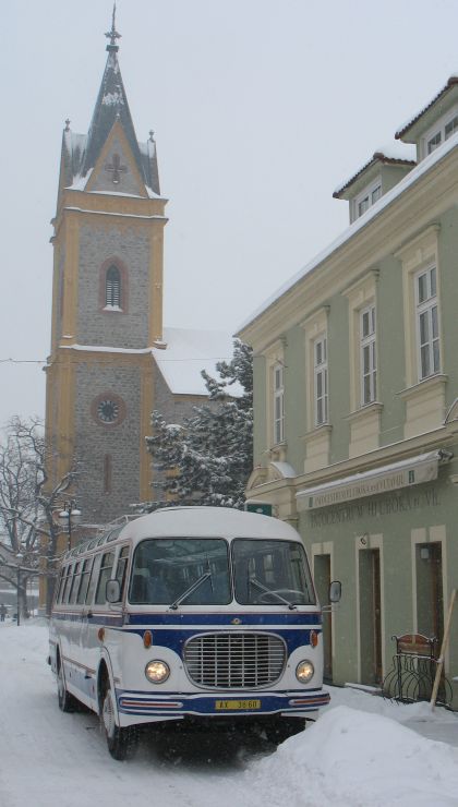 Škoda 706 RTO LUX v kulisách letošní zimy