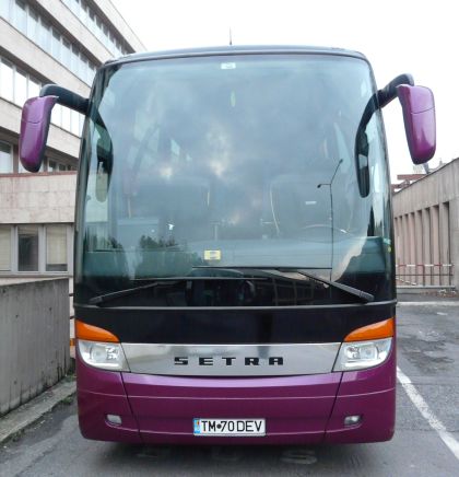 Týden ve znamení značky SETRA - veteráni a současné typy