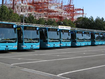 Mercedes-Benz Citaro s pravostranným řízením v Japonsku u dopravce Keisei Bus