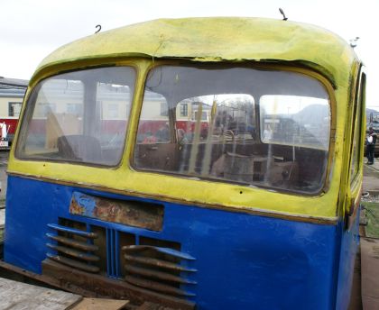 Železniční posunovadlo s prvky RTO a RO a Ikarus 280 v akci