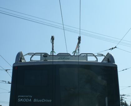 Trolejbusy ze Škody Electric: První Škoda 26 Tr Solaris pro Sofii v hale