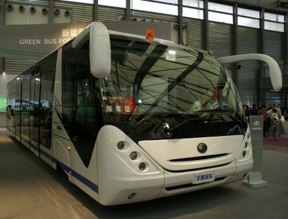 10. BUSWORLD Asia 2010: Expozice společnosti Yutong