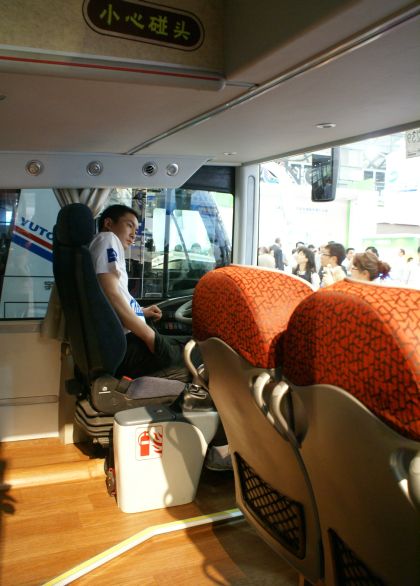 10. BUSWORLD Asia 2010: Expozice společnosti Yutong