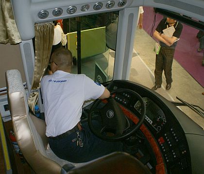 10. BUSWORLD Asia 2010: Expozice společnosti Yutong