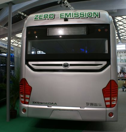 10. BUSWORLD Asia 2010: Expozice společnosti Yutong