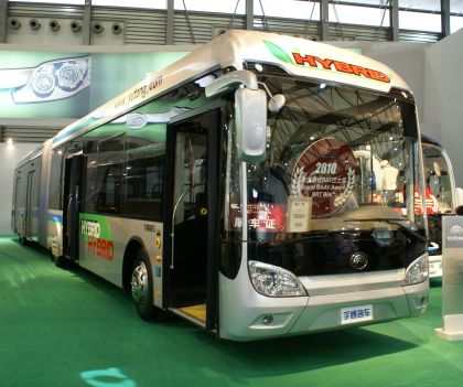 10. BUSWORLD Asia 2010: Expozice společnosti Yutong