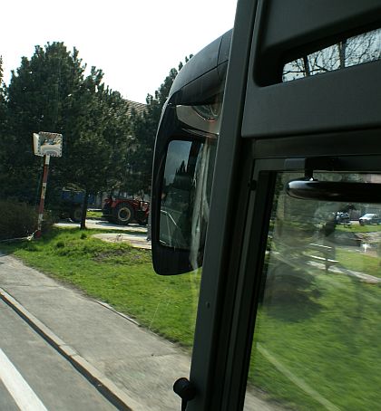 Testovací vůz Setra S 415 GT-HD se zastavil na konci dubna  v České republice 