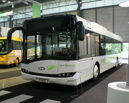 První  elektrozáběry z veletrhu Autotec: Hybridy, trolejbus, elektrobus ...