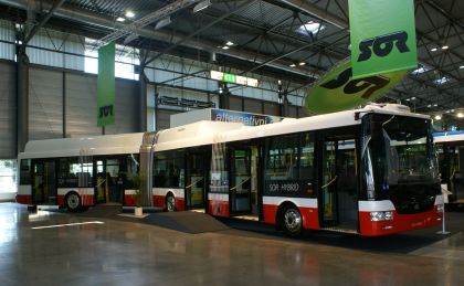 První  elektrozáběry z veletrhu Autotec: Hybridy, trolejbus, elektrobus ...