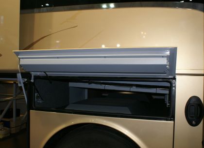 Autokar T916 Astronef belgického karosáře Van Hool 