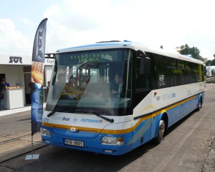 Autobusy a jedna lokomotiva (na CNG) na Czech Rail Days v Ostravě 