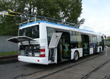 Autobusy a jedna lokomotiva (na CNG) na Czech Rail Days v Ostravě 