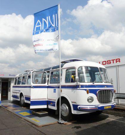 Autobusy a jedna lokomotiva (na CNG) na Czech Rail Days v Ostravě 