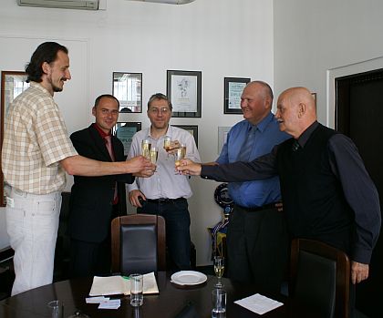 24.6.2010 se v Praze uskutečnilo ustavující setkání redakční rady BUSportálu