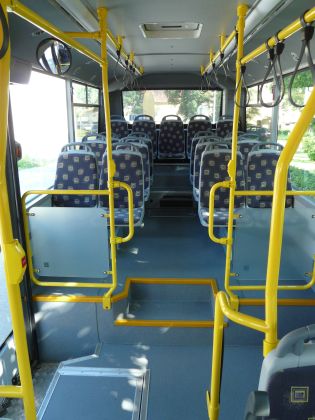 Dopravci testují malokapacitní autobus s bezbariérovým vstupem Isuzu Citimark