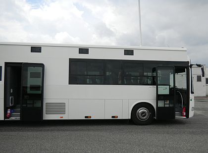 Zajímavý speciál - hotelbus z Iveco CR ve Vysokém Mýtě