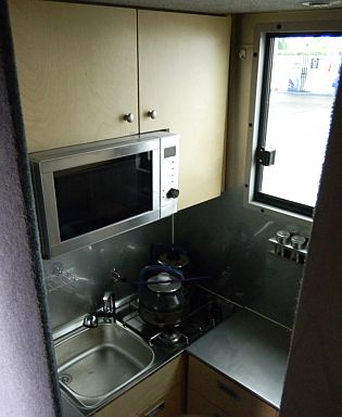 Zajímavý speciál - hotelbus z Iveco CR ve Vysokém Mýtě