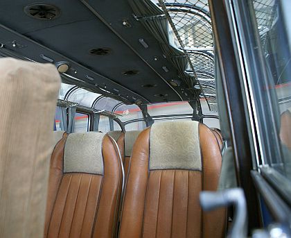 Druhý ze tří veteránů v ulmském zákaznickém centru Setra - S 8 z roku 1951