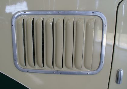 Třetí oldtimer v zákaznickém centru Setra - S10 z roku 1955