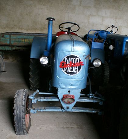 Na návštěvě u historických traktorů a stabilních motorů v Chotouni