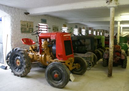 Na návštěvě u historických traktorů a stabilních motorů v Chotouni