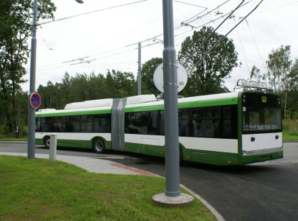 Z oficiálního otevření tratě trolejbusu č.15 v Plzni: Nejprve trolejbus(y)