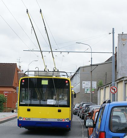 Z oficiálního otevření tratě trolejbusu č.15 v Plzni: Nejprve trolejbus(y) 